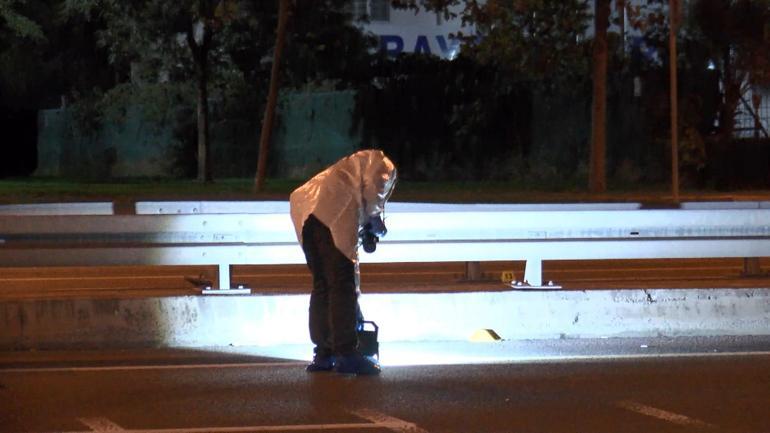 Bakırköyde polisin dur ihtarına uymadı, kaçarken 5 ekip aracına çaptı: 1 yaralı
