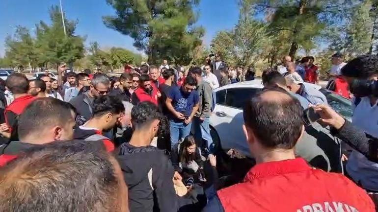 Rojin Kabaiş için yapılan yürüyüşte, üniversite öğrencisine otomobil çarptı