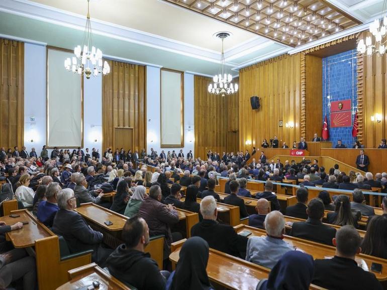 Özgür Özel: Filistinin dostuyuz, zalimlerin karşısındayız