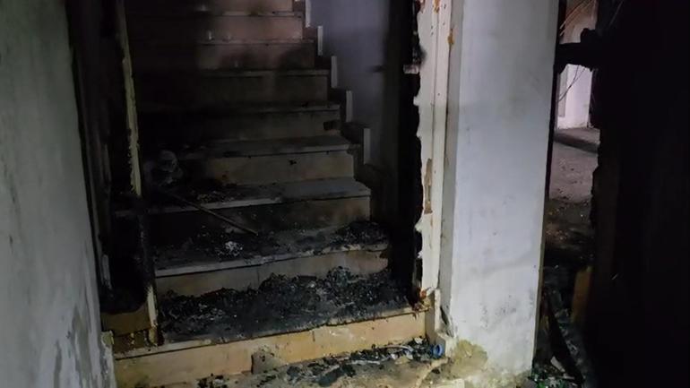 Ailesinin yaşadığı binanın bodrumunda kalan kişinin 3 gün üst üste yangın çıkardığı iddiası