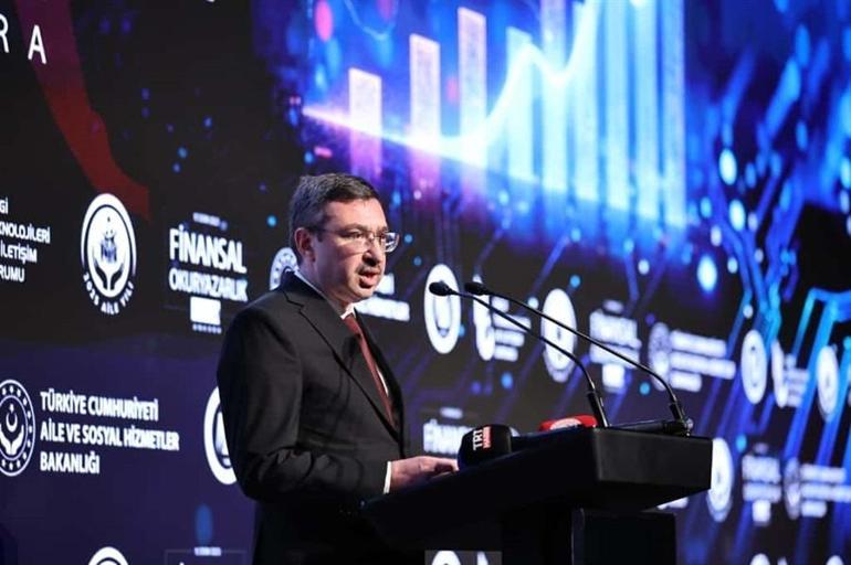 Bakan Göktaş: Finansal okuryazarlık eğitimlerimizle 1 milyonu aşkın kişiye ulaştık