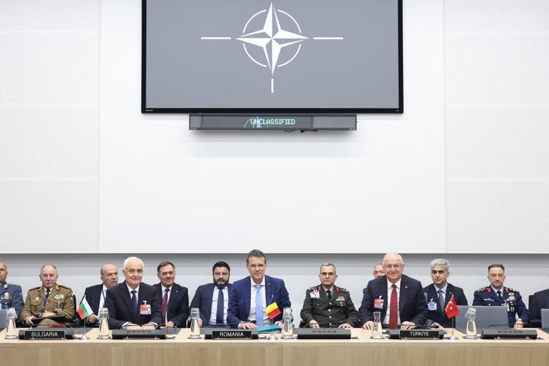 Bakan Güler, Romanya ve Bulgaristanlı mevkidaşlarıyla bir araya geldi