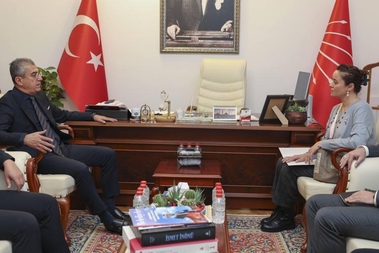 Yasemin Minguzzi, TBMMde partileri ziyaret etti