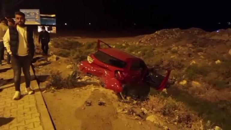 Hatayda iki otomobil çarpıştı: 3 yaralı