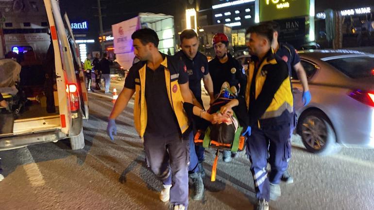 Bursada 5 aracın karıştığı zincirleme trafik kazası: 3 yaralı