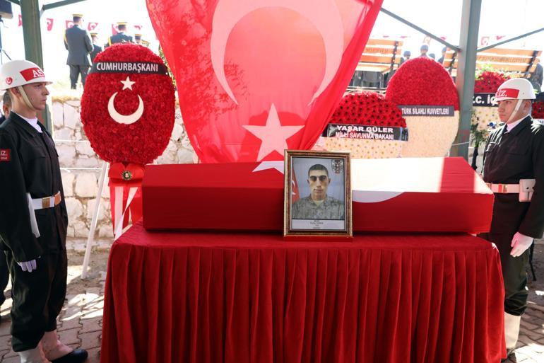 Şehit askerin cenazesi Gaziantep’e getirildi