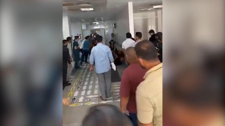 Hastanede, husumetli 2 aile fertleri arasında kavga; 3 yaralı