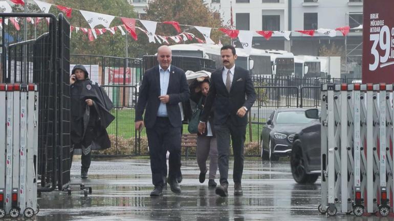 CHPnin 39uncu Olağan İstanbul İl Kongresi yapılıyor