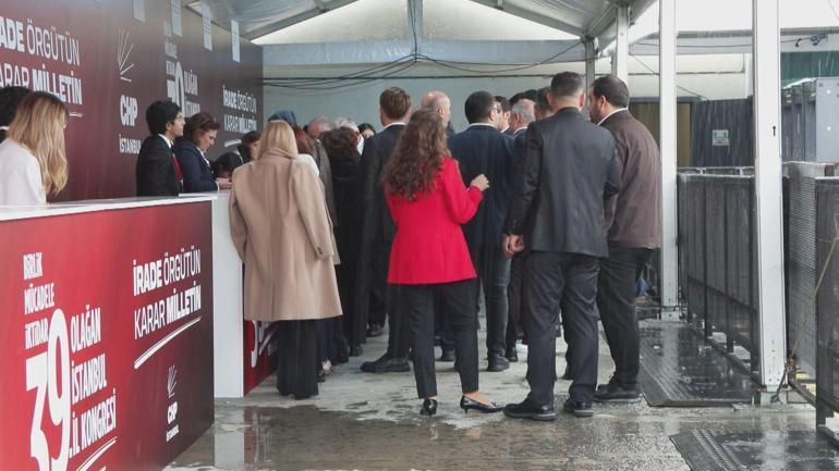 CHPnin 39uncu Olağan İstanbul İl Kongresi yapılıyor