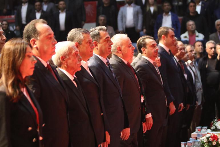 Özgür Özel : Beni seven arkamdan gelsin