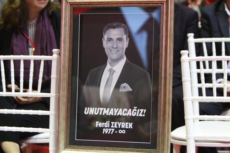 Özgür Özel : Beni seven arkamdan gelsin