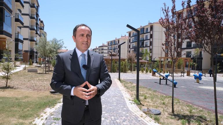 Bakan Kurum: 500 bin anahtarı daha milletimizle buluşturacağız