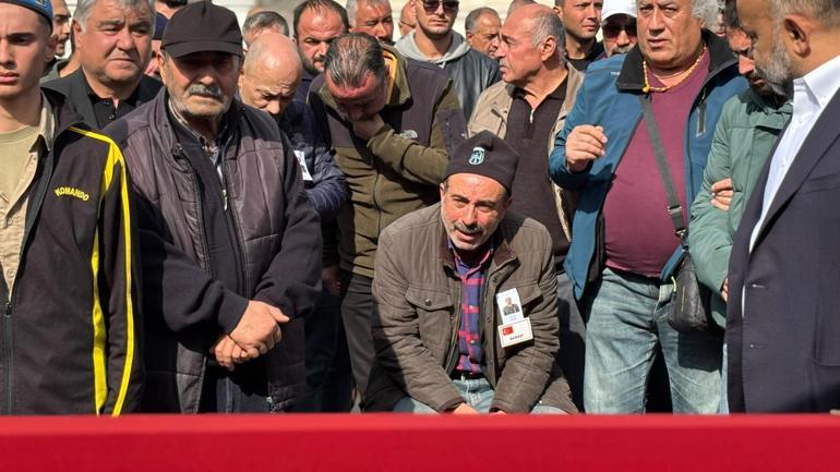 Balıkesirde cezaevi firarisi tarafından öldürülen uzman çavuş toprağa verildi