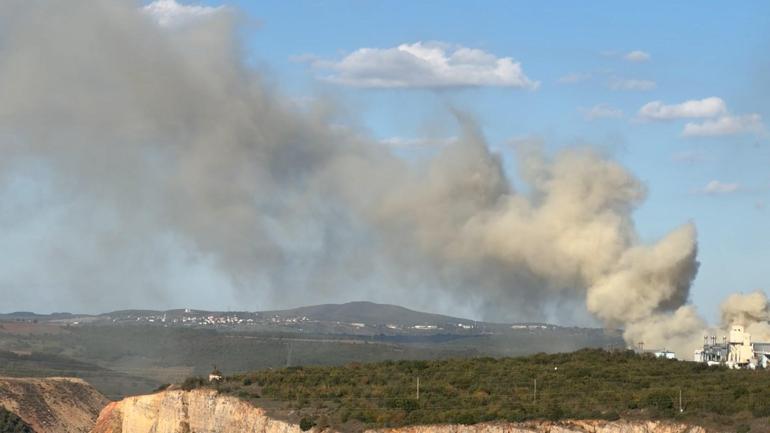 Gebzede fabrika bahçesinde yangın