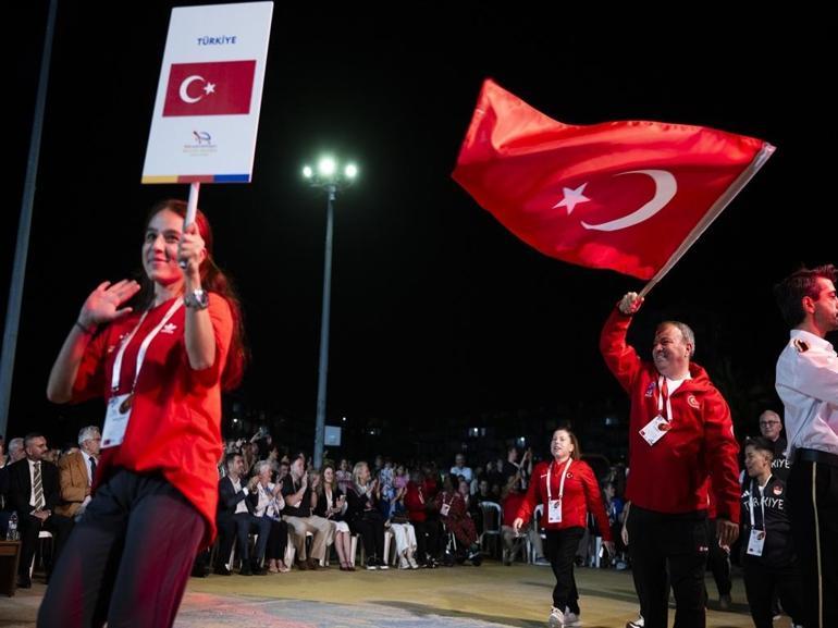 Dünya Bedensel Engelliler Plaj Oyunlarının açılış töreni yapıldı