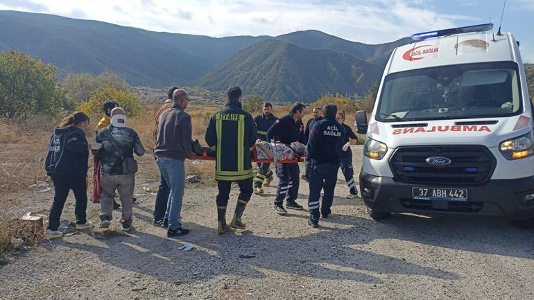 Otomobil bariyere çarpıp devrildi: 2 yaralı
