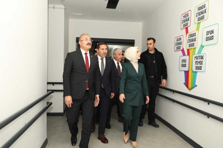 Bakan Göktaş: Aile dostu ekosistemin bir parçası aile dostu teknolojidir