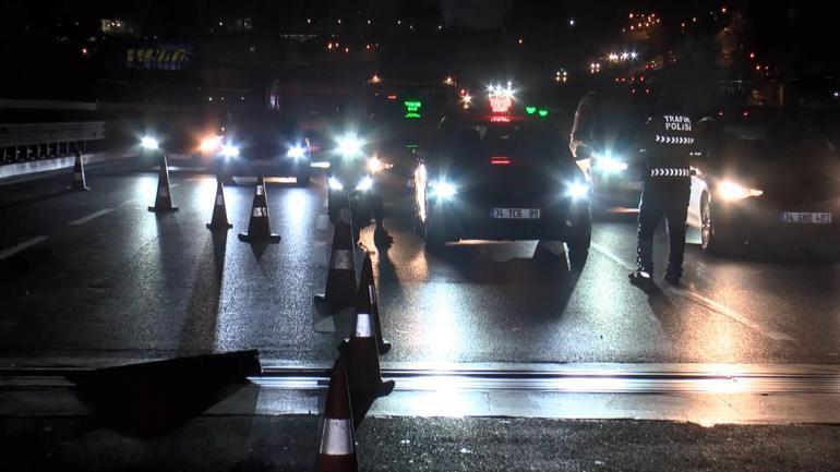 Bayrampaşada viyadüğün genleşme derzi koptu: 2 yaralı