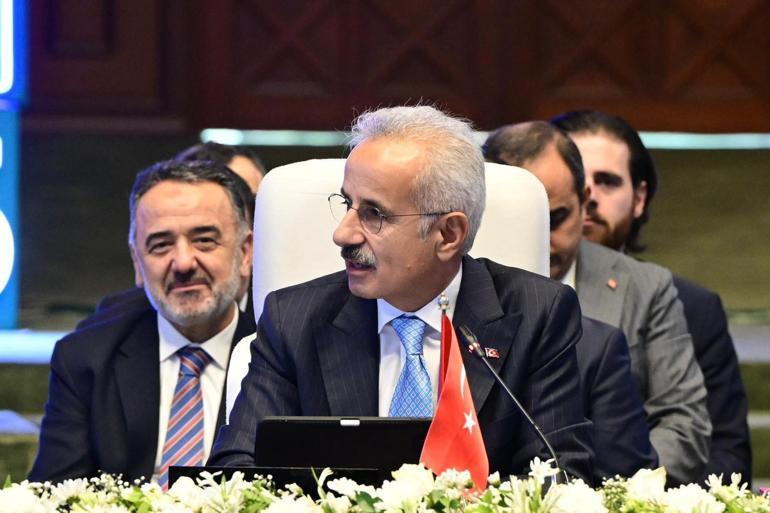 Bakan Uraloğlu, RTMC’25 Bölgesel Ulaştırma Bakanları Konferansına katıldı