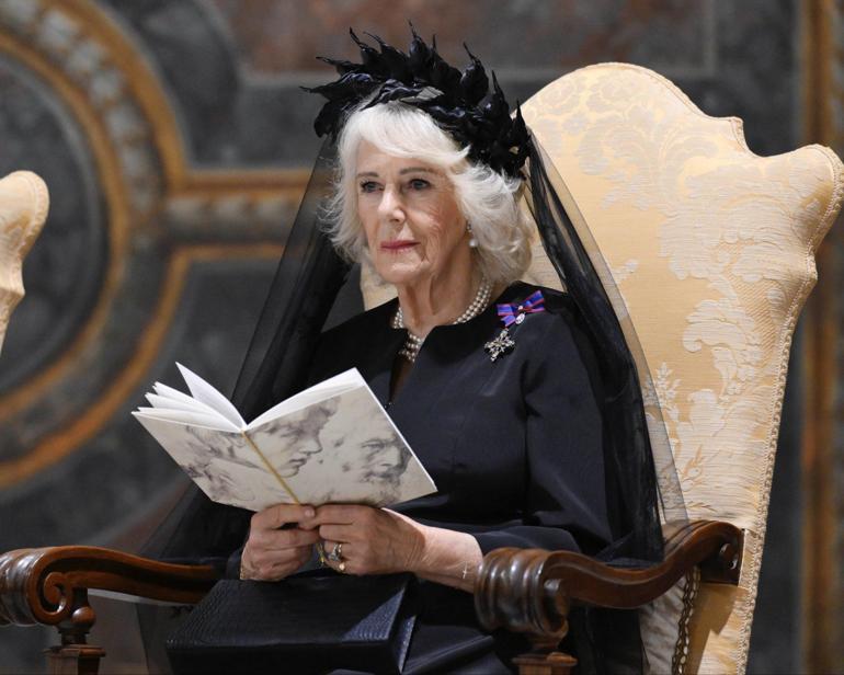 İngiltere Kralı Charles, Vatikan’da