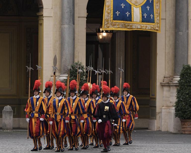 İngiltere Kralı Charles, Vatikan’da