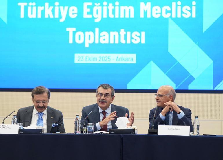 Bakan Tekin: Biz yetiştirelim siz de istihdam edin