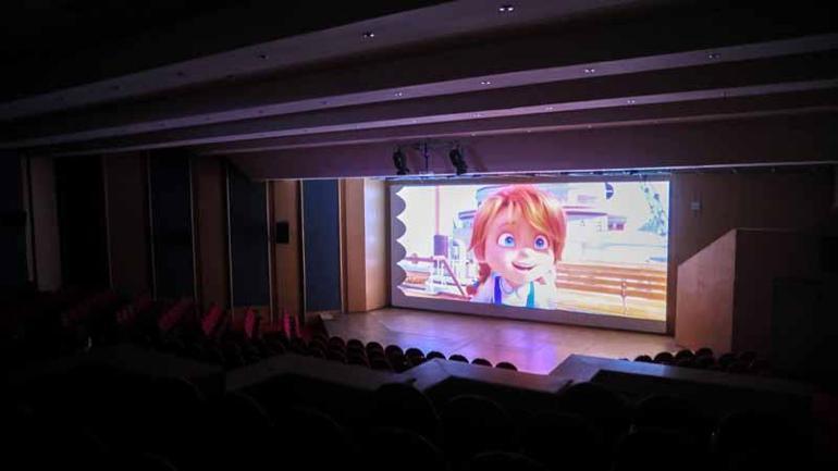 Altın Portakal 62nci kez perdelerini açtı