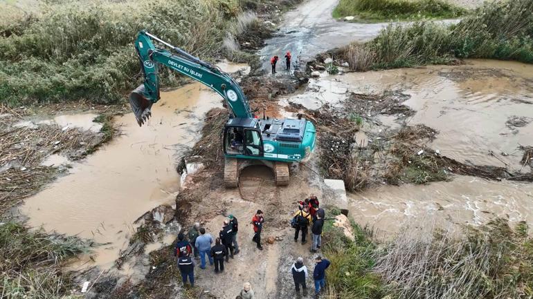 Foça’da selde kaybolan kişiyi arama çalışmaları 2’nci gününde