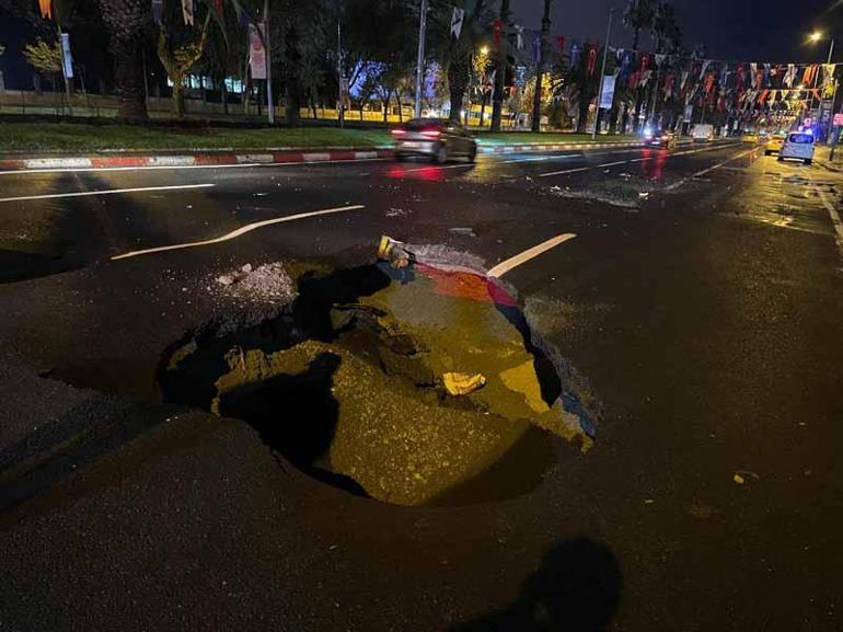 Vatan Caddesinde çöken yol toprakla dolduruldu