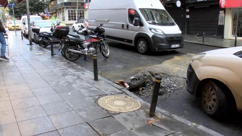 Şişlide yolda çökme meydana geldi, Beşiktaşta toprak kaydı