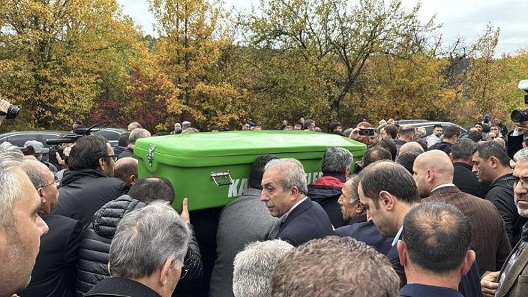Eski TBMM Başkanı Mehmet Ali Şahinin babası son yolculuğuna uğurlandı