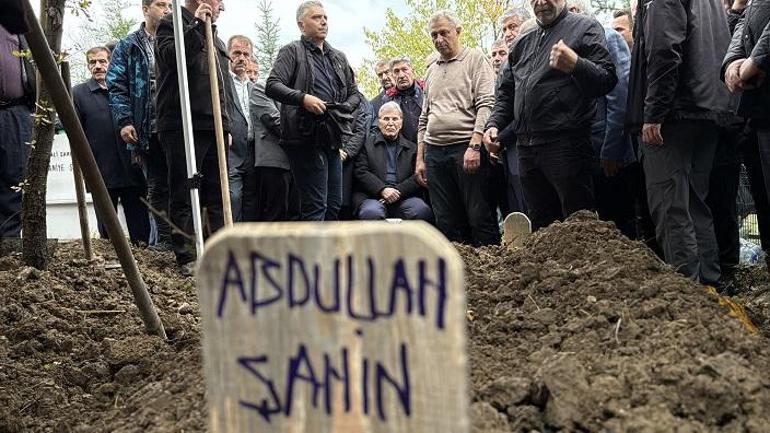 Eski TBMM Başkanı Mehmet Ali Şahinin babası son yolculuğuna uğurlandı