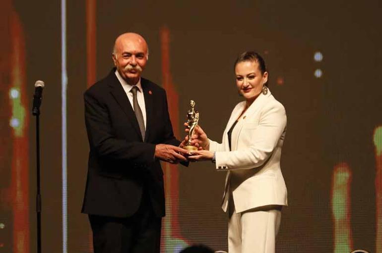 62nci Altın Portakalda görkemli açılış