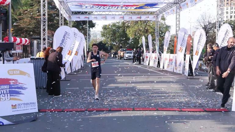 Bakan Osman Aşkın Bak 16ncı Zeytinburnu Cumhuriyet Koşusuna katıldı