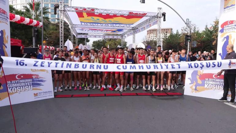 Bakan Osman Aşkın Bak 16ncı Zeytinburnu Cumhuriyet Koşusuna katıldı