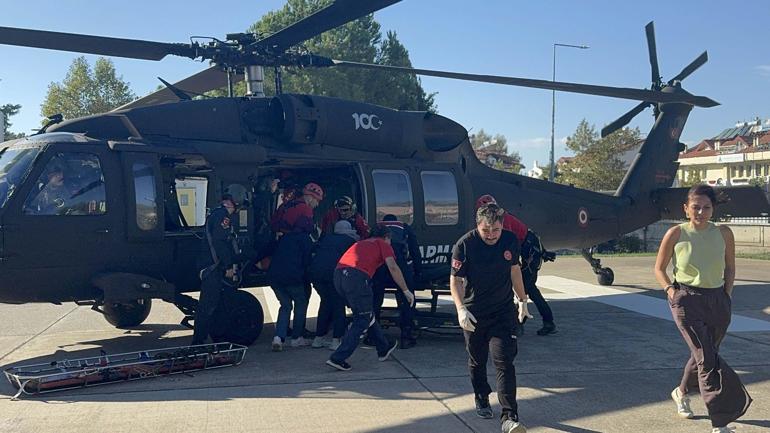 Fethiyede paraşüt kayalıklara düştü: 1 ölü, 1 yaralı