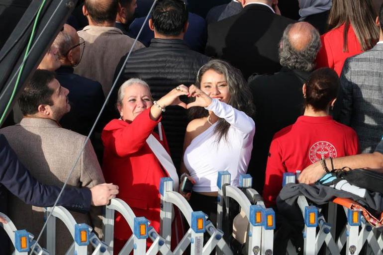 Özgür Özel: Türkiyeyi yıllar önce başvurduğumuz Avrupa Birliğine taşıyacağız