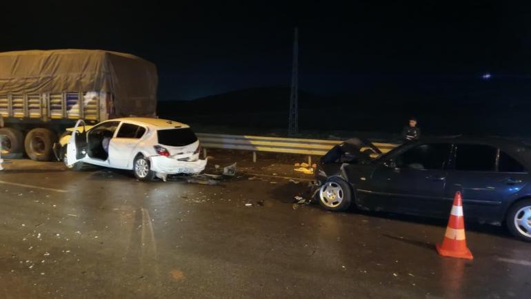 Hatayda zincirleme kaza: 2 kişi yaralandı