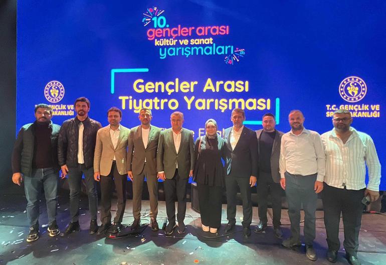 Bakan Bak: Türkiye Yüzyılı, gençlerin yüzyılı olacak