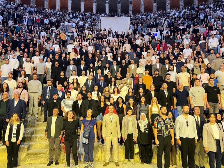 Bakan Bak: Türkiye Yüzyılı, gençlerin yüzyılı olacak