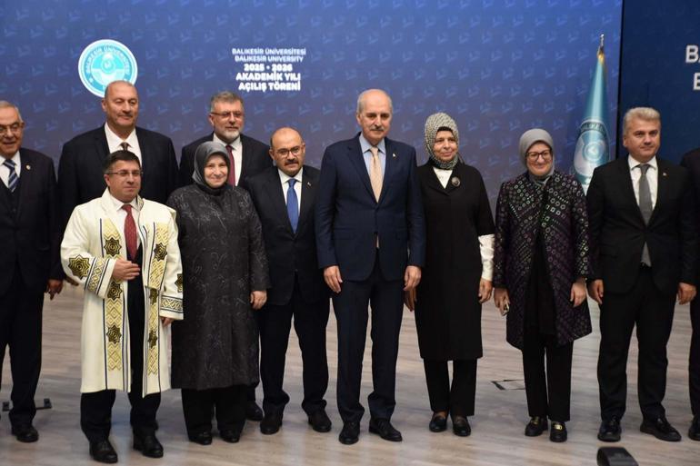 Kurtulmuş: Sadece demokrasinin, fikirlerin konuşulduğu yeni bir döneme gireceğiz