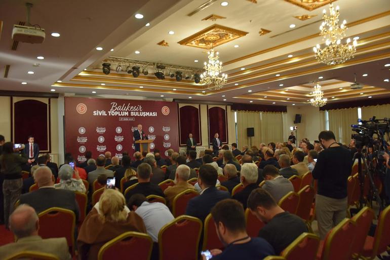 Kurtulmuş: Sadece demokrasinin, fikirlerin konuşulduğu yeni bir döneme gireceğiz