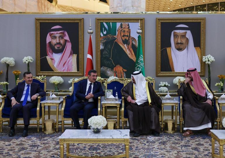 Cumhurbaşkanı Yardımcısı Yılmaz, Suudi Arabistana gidiyor