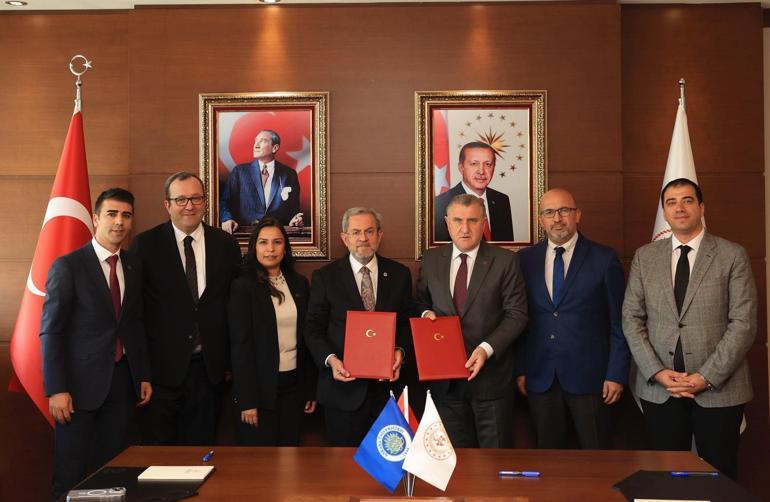 Gençlik ve Spor Bakanlığı ile Ankara Üniversitesi Geliştirme Vakfı Okulları arasında işbirliği protokolü