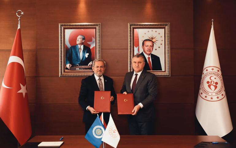 Gençlik ve Spor Bakanlığı ile Ankara Üniversitesi Geliştirme Vakfı Okulları arasında işbirliği protokolü
