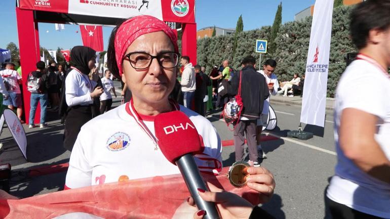 Sancaktepe’de Uluslararası Cumhuriyet Koşusu gerçekleştirildi