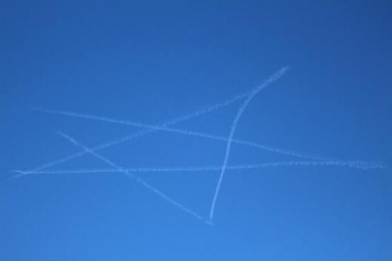 Kırklareli’de Türk Yıldızları’nın gösterisi nefes kesti