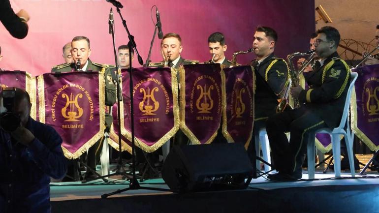 Cumhuriyetin 102’nci yılı Ümraniye’de coşkuyla kutlandı