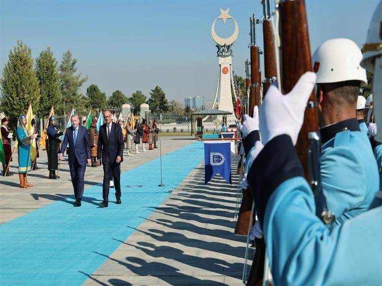 Cumhurbaşkanı Erdoğan, Almanya Başbakanı Merzi resmi törenle karşıladı