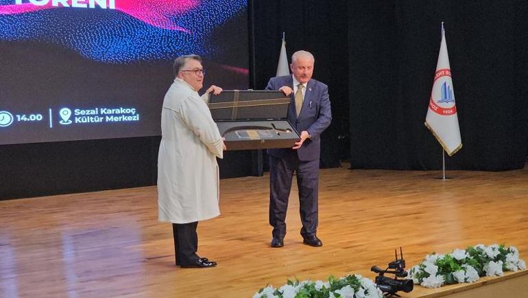 Eski Meclis Başkanı Şentop BEUNda akademik yılı açılış törenine katıldı